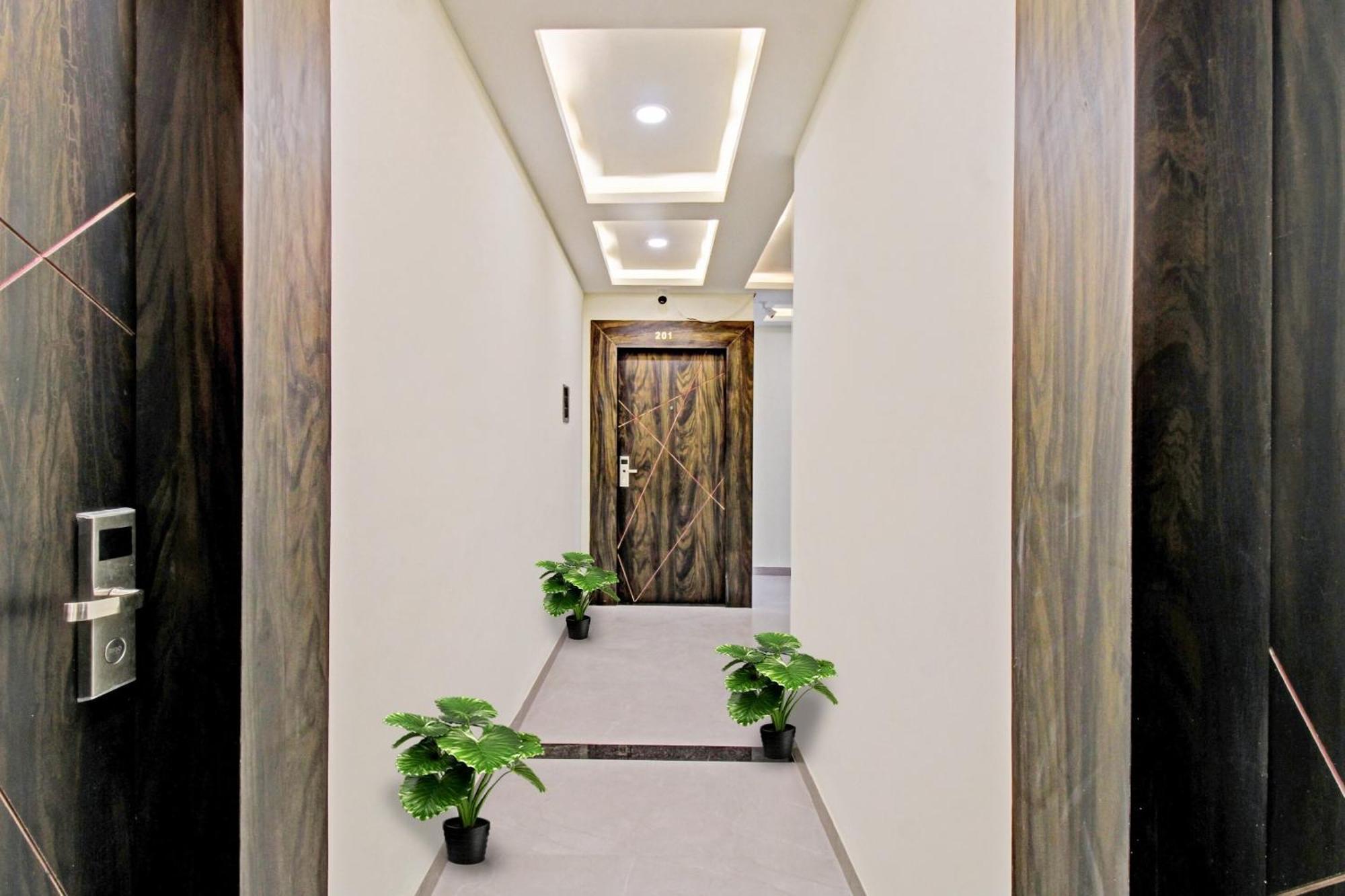 Townhouse Md Star Hotell Nagpur Eksteriør bilde
