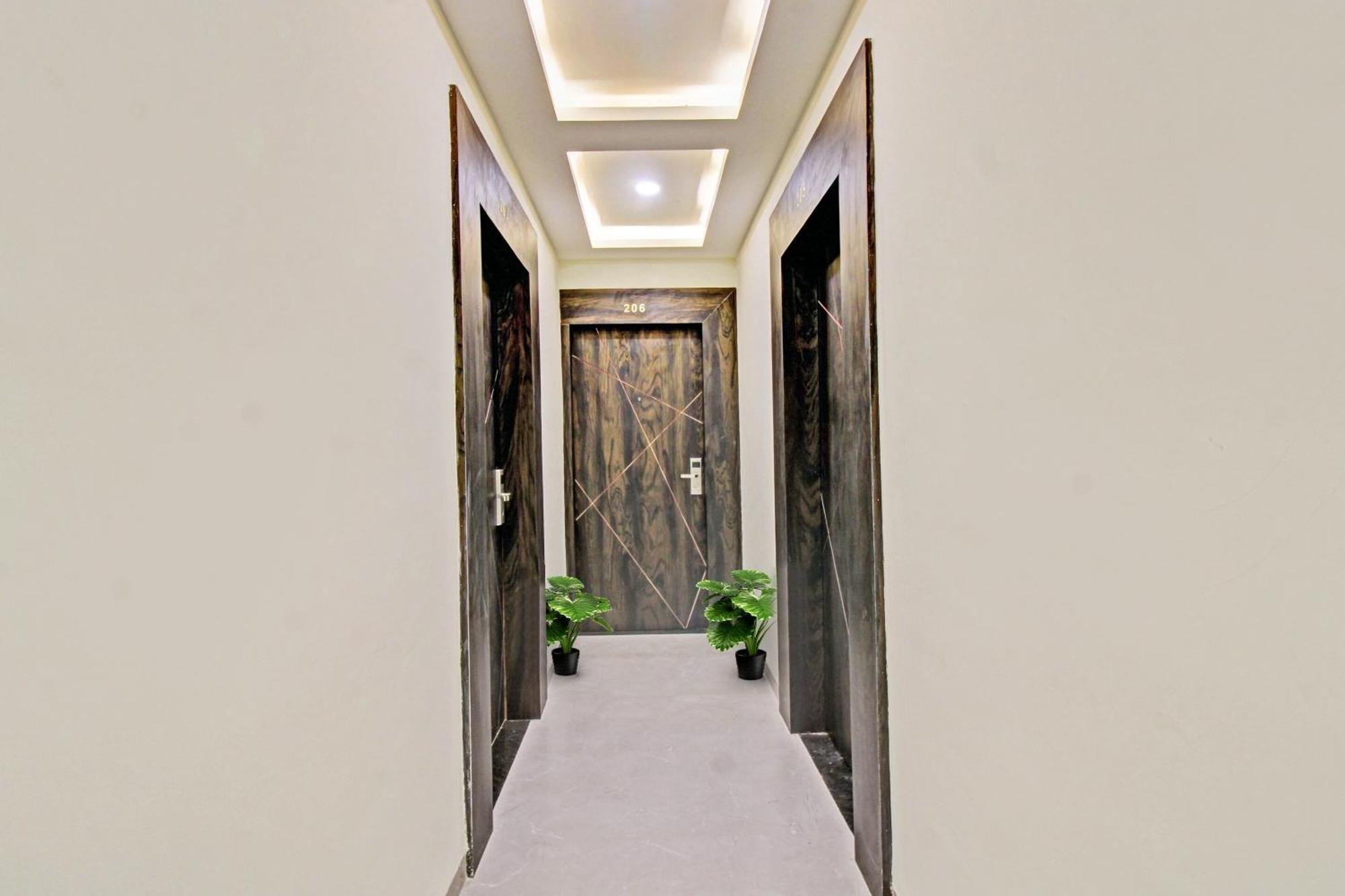 Townhouse Md Star Hotell Nagpur Eksteriør bilde